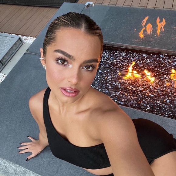 outdoor_erin